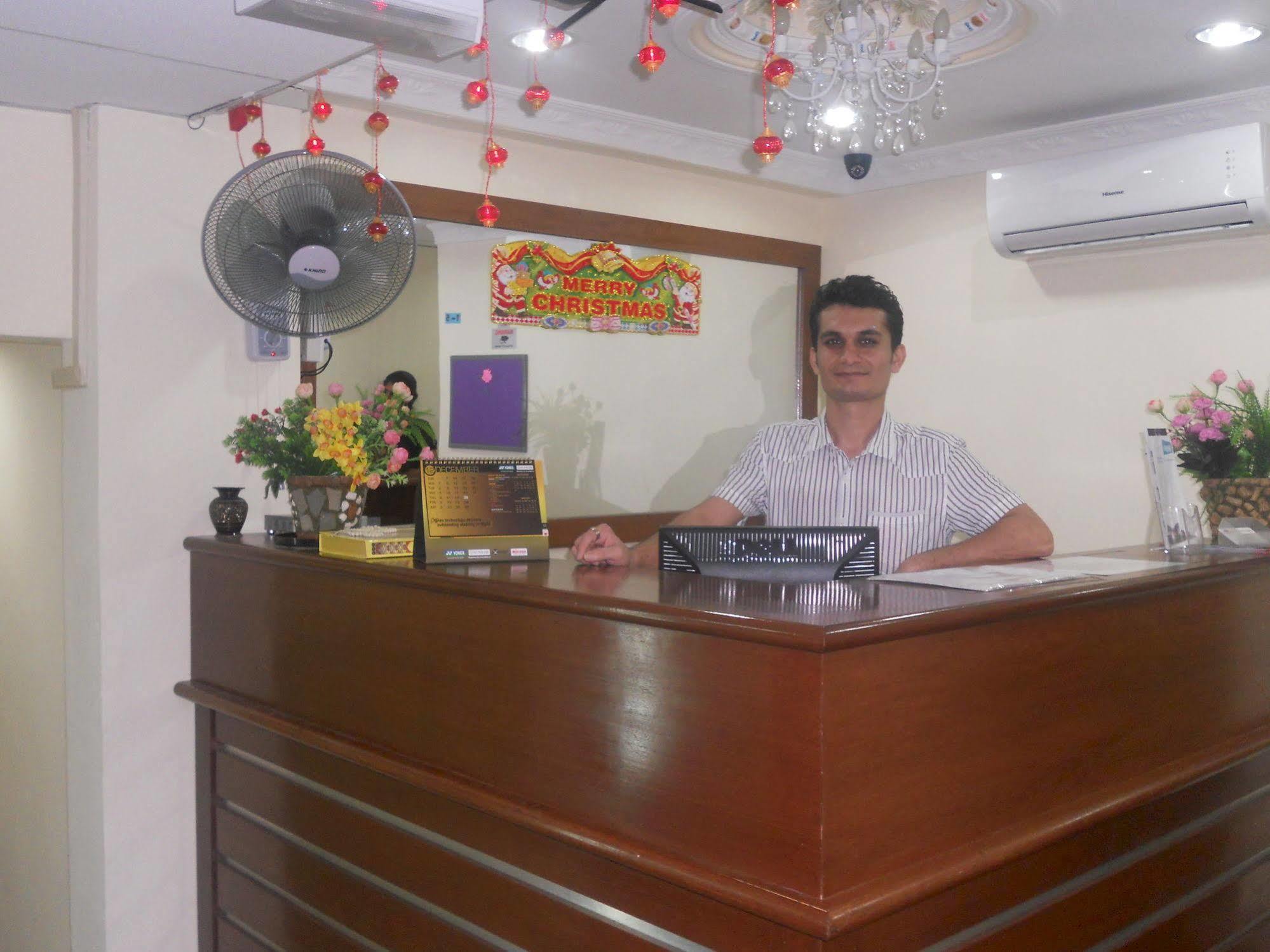 Hotel Royal Palm Kuala Lumpur Buitenkant foto
